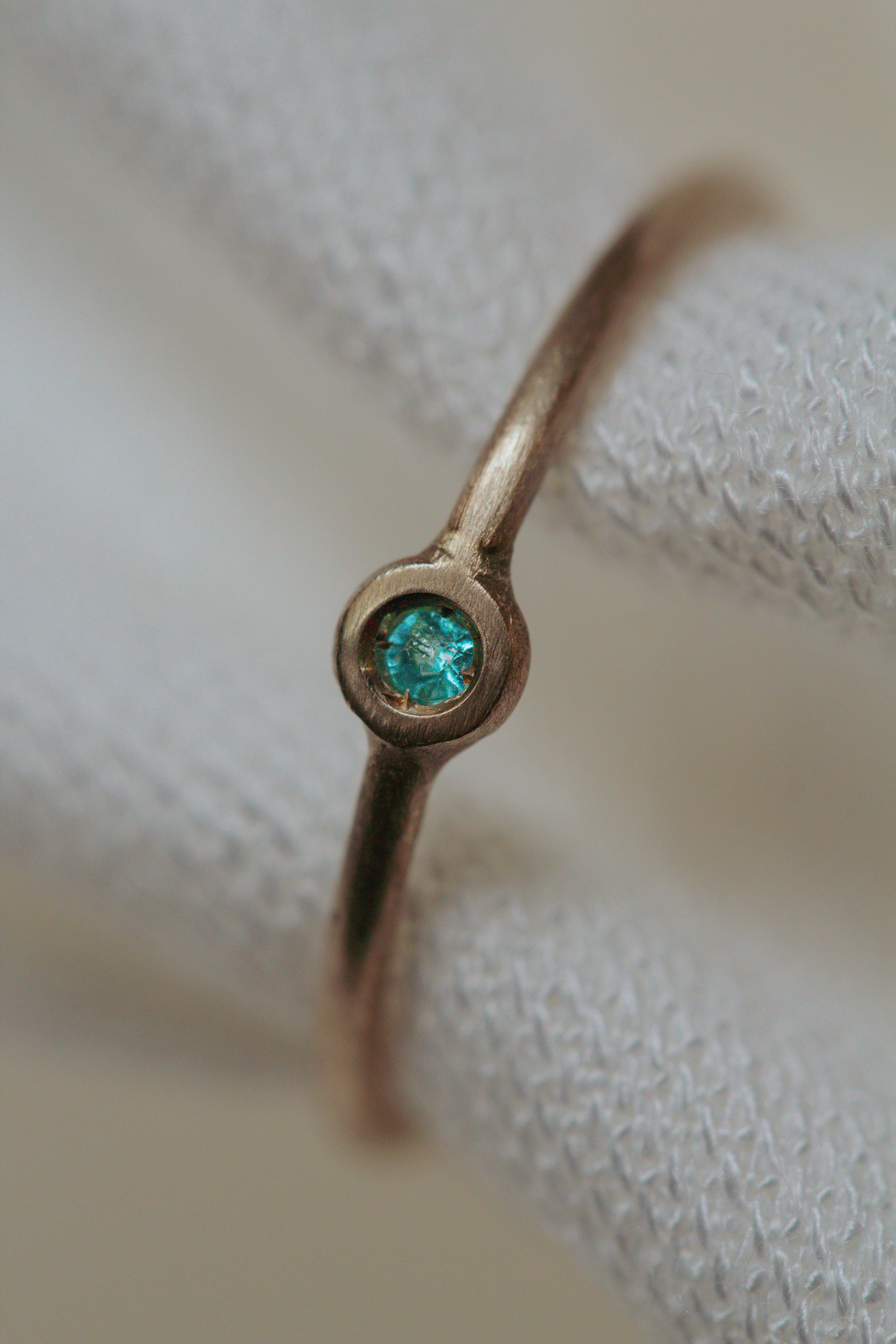 Alianças e Solitários