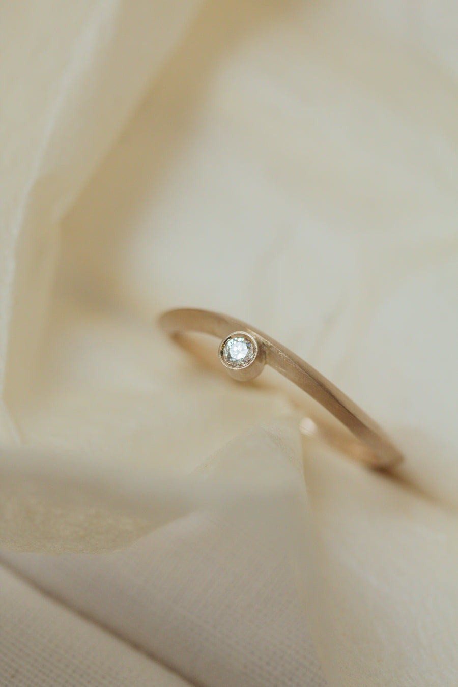 Anel Organic Luz 2mm