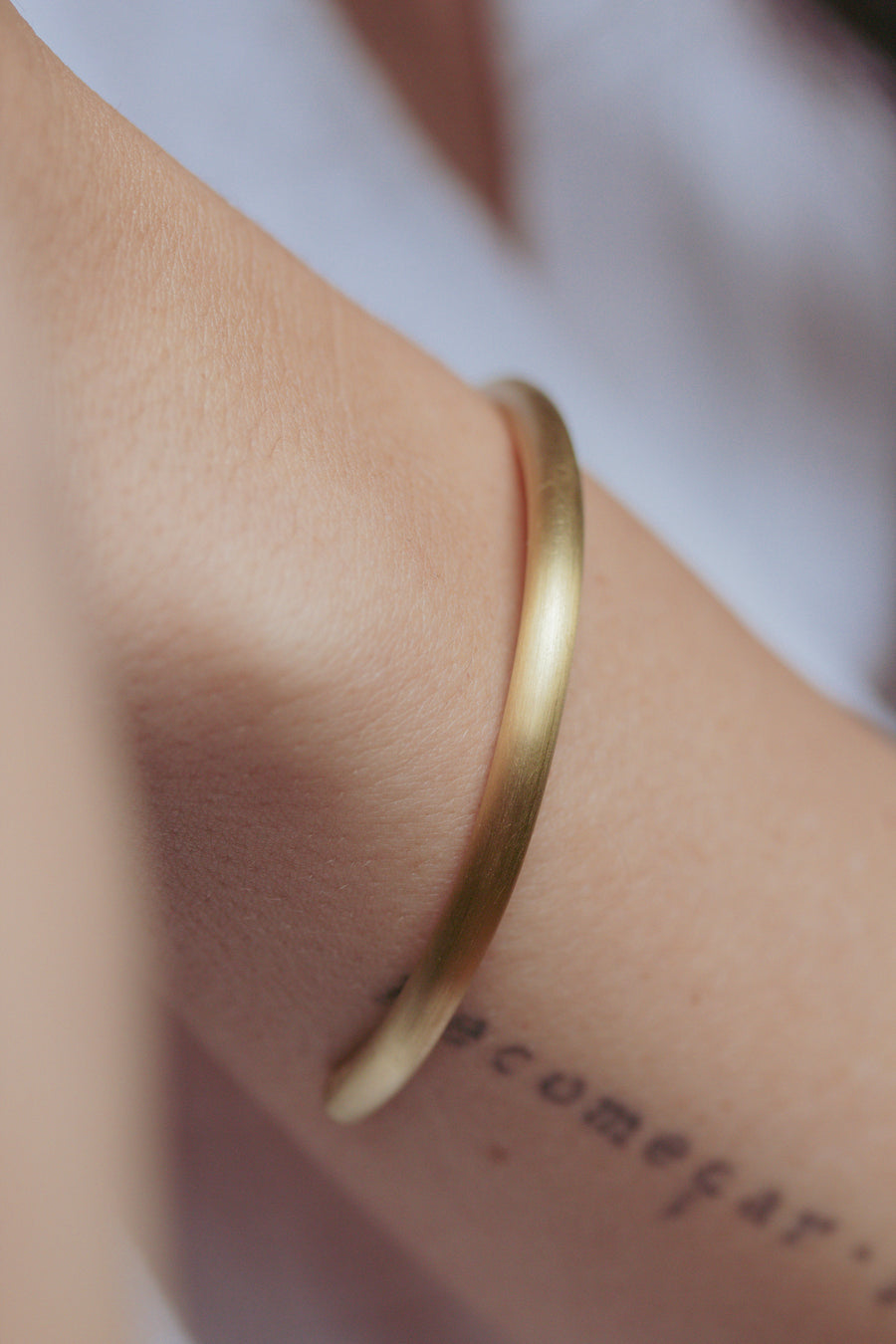 Bracelete Liso Fio Redondo