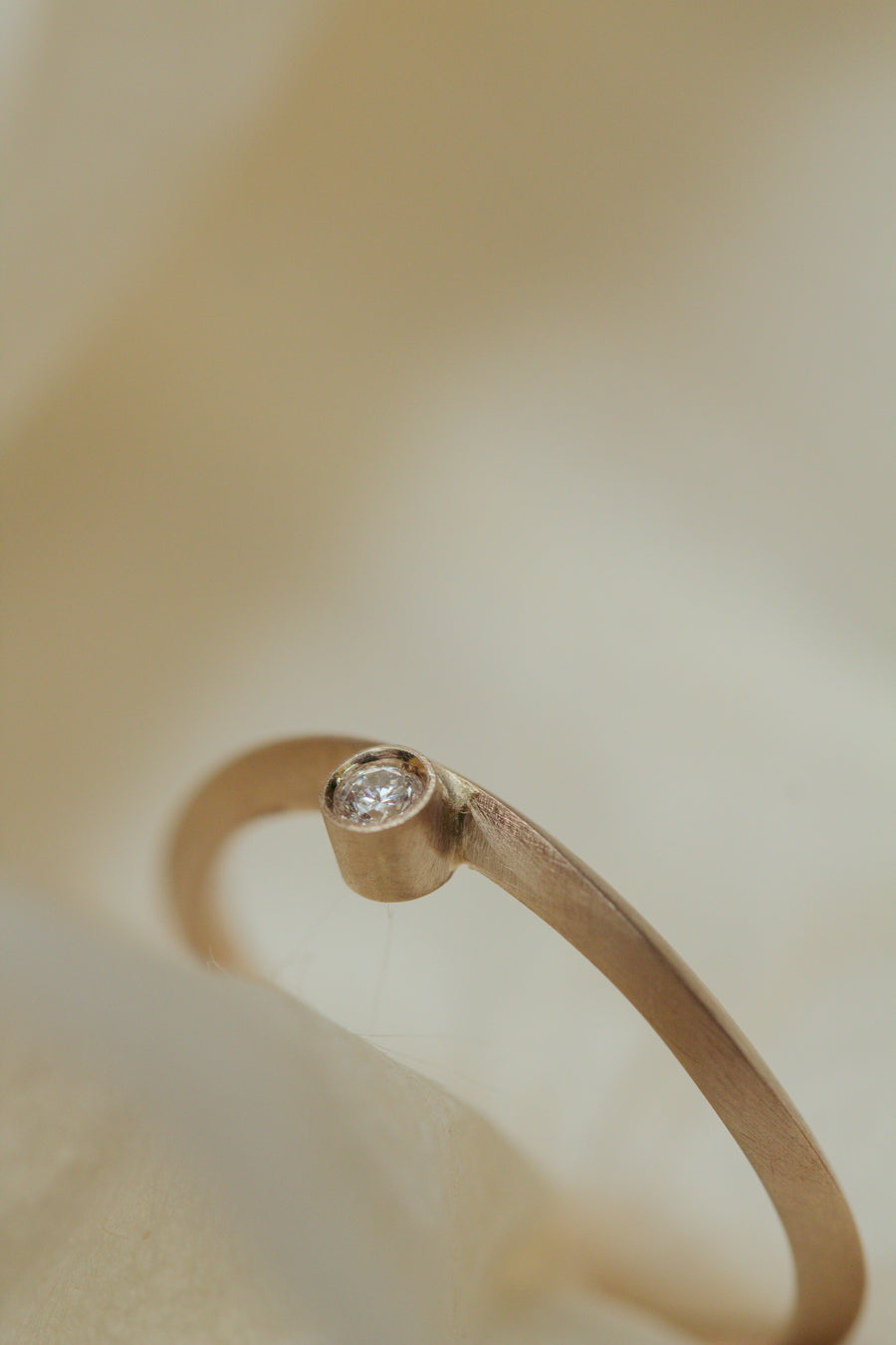 Anel Organic Luz 2mm