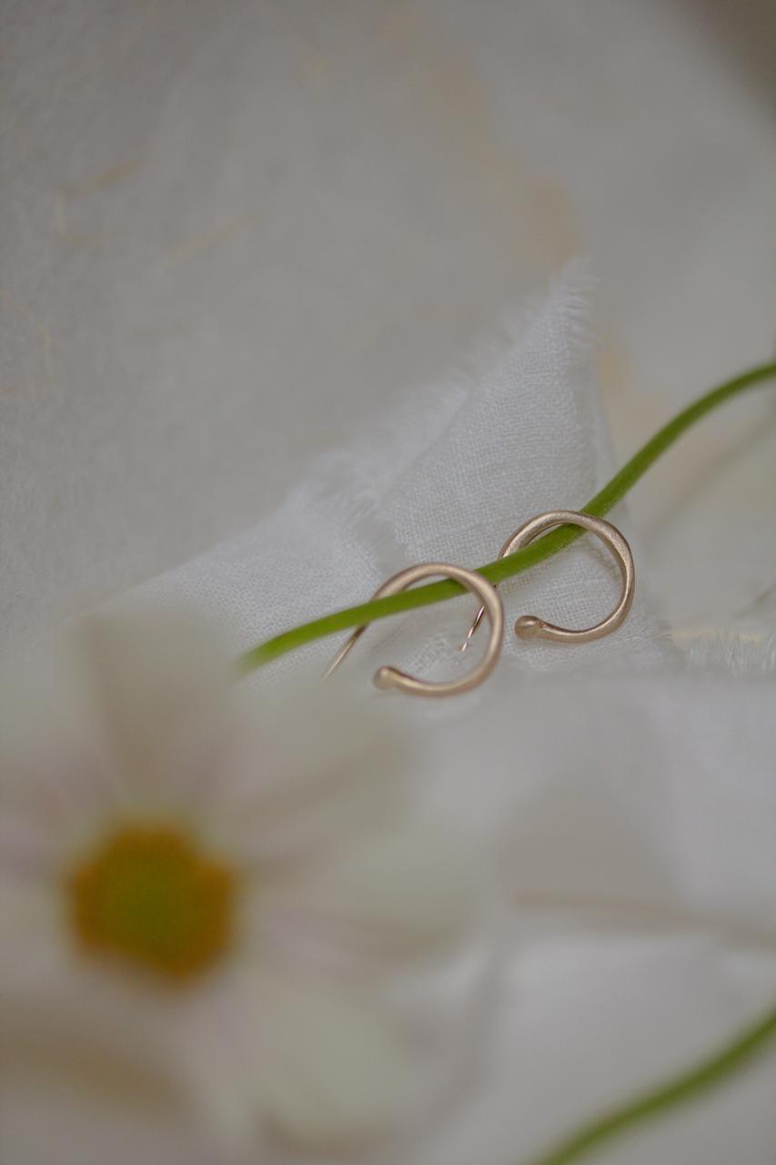 Brinco Argola Fluir P Ouro Branco 18k